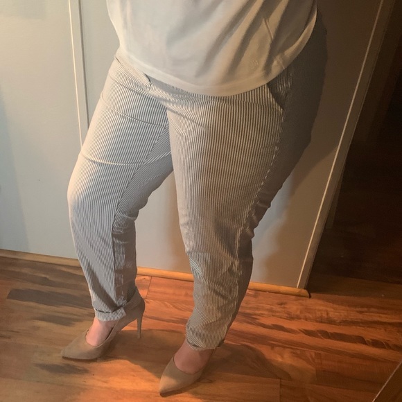 NWT Nordstrom navy and white striped pants - Picture 3 of 6